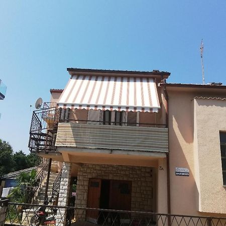 Lino Apartments Rovinj Buitenkant foto
