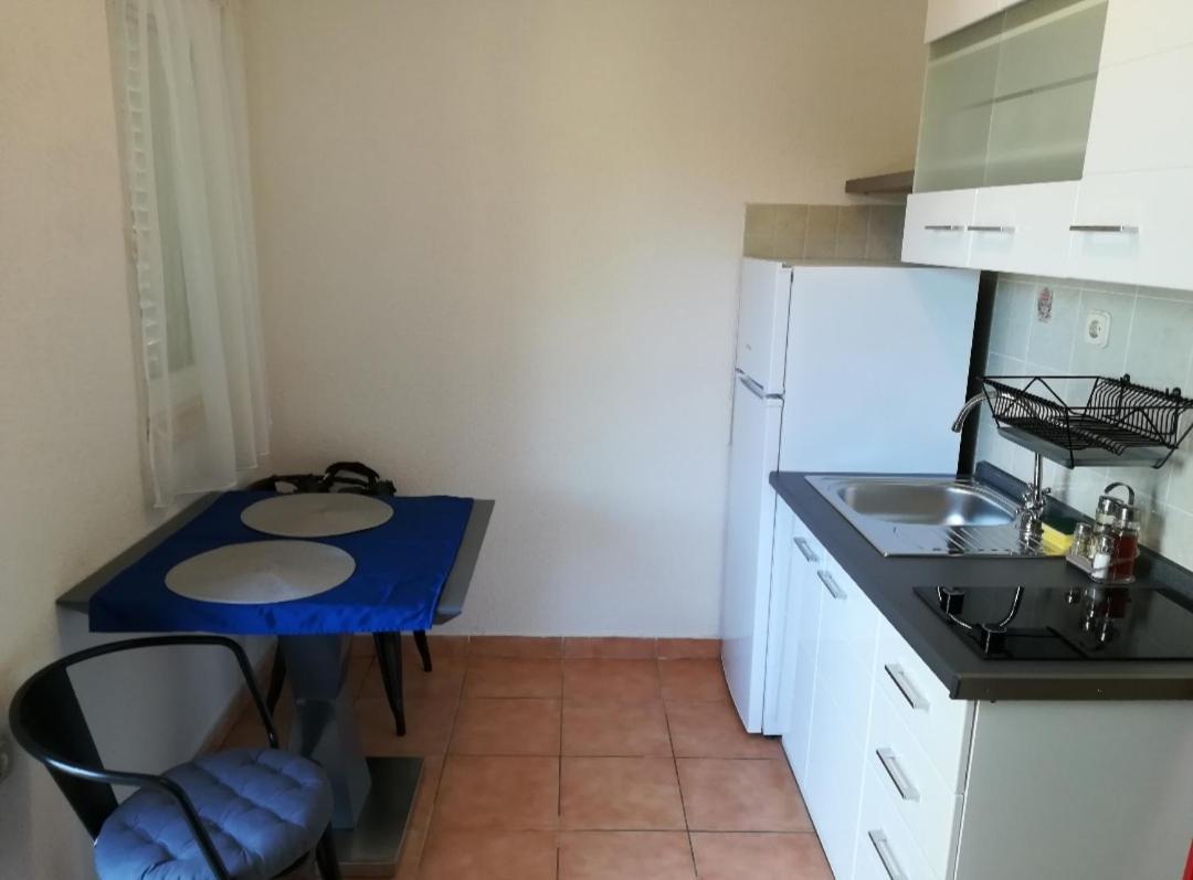 Lino Apartments Rovinj Buitenkant foto