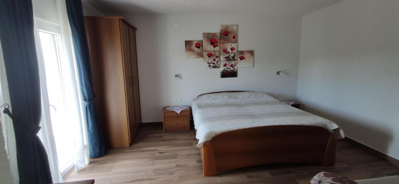 Lino Apartments Rovinj Buitenkant foto