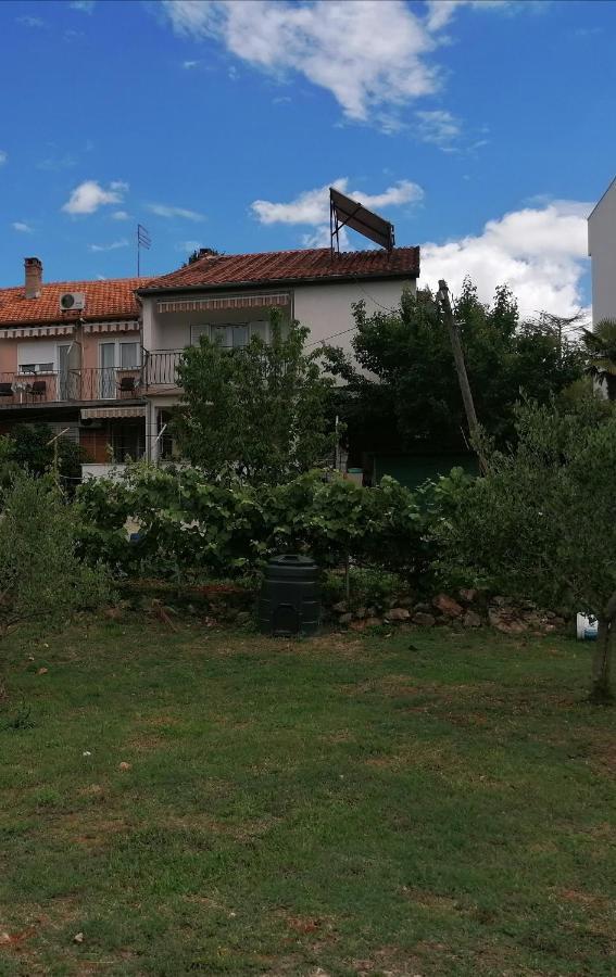 Lino Apartments Rovinj Buitenkant foto